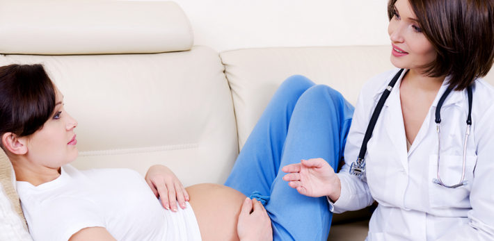 Чем пахнет моча при беременности?